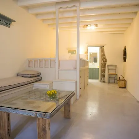 Pyrgos Stone House Emporeiós