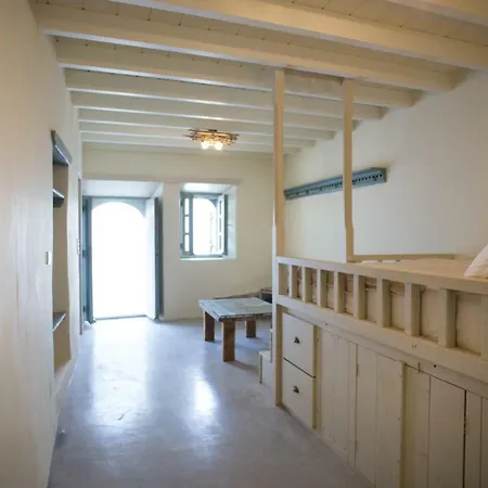 Pyrgos Stone House *