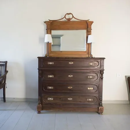 Pyrgos Stone House Case de vacanță *