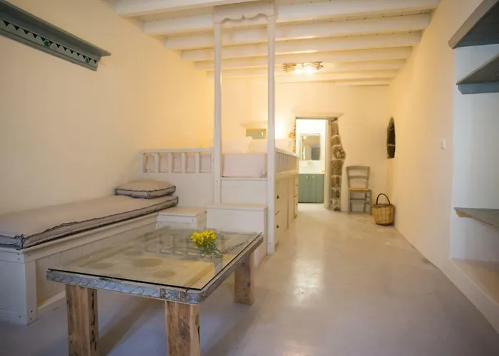 Pyrgos Stone House Emporeiós