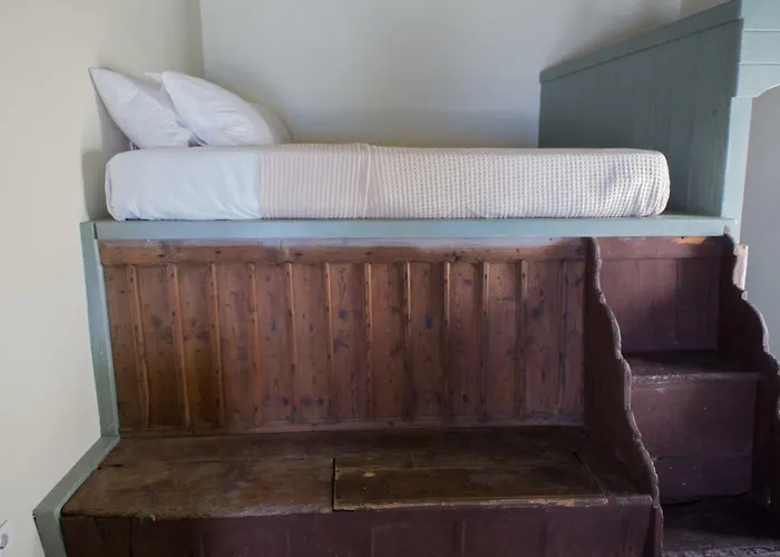 Pyrgos Stone House Tatil Evi *