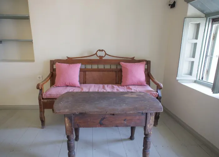 Tatil Evi Pyrgos Stone House